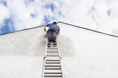 Peinture extérieure à Lédenon — façades et ravalement